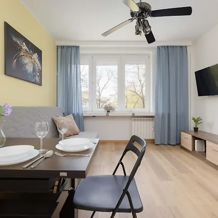 Lejlighed Cozy Pet Friendly With Place For Remote Work By Renters